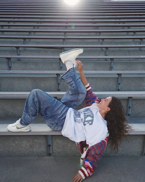 high school josie looooooved this shoot ⛹🏾‍♀️ #teamnike School Editorial, Back To School Photoshoot, School Photoshoot, Skater Outfits, Retro School, Dazed And Confused, High School Musical, Lockers, Back To School