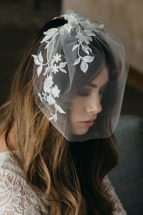 Floral Bridal Comb, Birdcage Veil Wedding, Cage Veil, Bridal Birdcage Veils, Bridal Floral Headpiece, Bridal Fascinator, Bride Headpiece, Birdcage Veil, Bridal Hair Jewelry