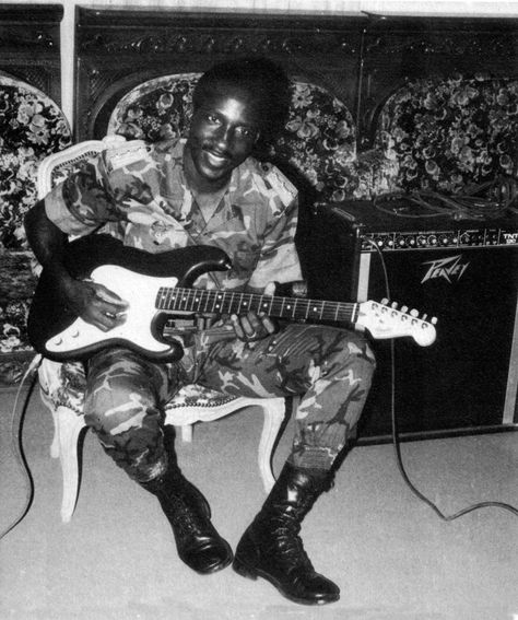 Thomas Sankara, Nigerian Music Videos, Pan Africanism, Vintage Black Glamour, Jazz Musicians, Modern History, Historical Pictures, Freedom Fighters, African Culture