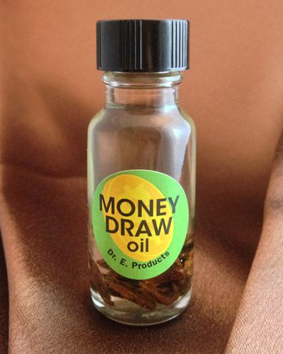 Money Oil Recipe, 27 Life Hacks, Money Oil, Money Spells Magic, Candle Color Meanings, Money Drawing, Easy Love Spells, Preserving Herbs, Luck Spells