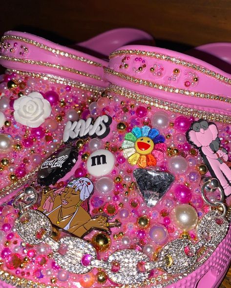 Custom Adult Full Bling w/ Chain 💕‼️ORDER NOW‼️ • • • #pittsburgh #crocs #explorepage #explore #explorepage✨ #summerwalker #fashion #style #footwear Blinged Out Crocs, Bling Crocs, Crocs Ideas, Custom Crocs, Crocs Fashion, Girly Shoes, Diy Phone, Diy Phone Case, Crocs Shoes