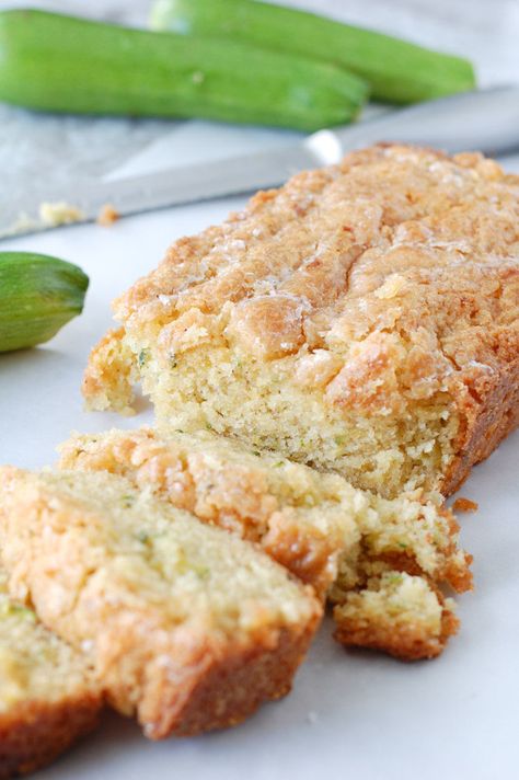 Honey Beer Bread, Cake Mix Banana Bread, Zucchini Cakes Recipe, Zucchini Recipes Dessert, Lemon Zucchini Bread, Black Color Hairstyles, Best Zucchini Bread, Best Zucchini, Hairstyles Black Hair