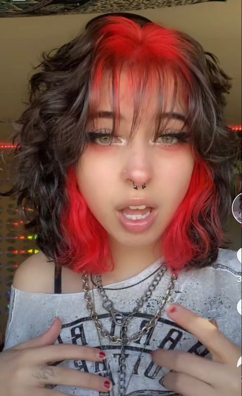 Red Dyed Hair Curly, Wolfcut With Red Highlights, Black And Red Wolf Cut, Red And Black Wolf Cut, Dyed Bangs Red, Hair Color Ideas Grunge, Red Hair With Black Tips, Red Hair Alternative, Black And Red Hair Short