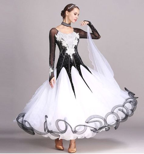 Dance Costumes Ballet, Standard Dance Dress, Ballroom Dance Competition Dress, Ballroom Dance Competition, Standard Dance, Ballroom Dance Dress, Ballroom Gowns, Dance Costumes Ballroom, Modern Costumes