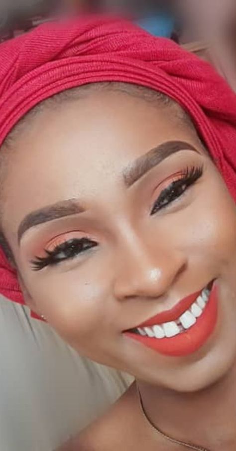 How To Tie Gele Video Step By Step, Gele Tutorial Step By Step, How To Tie Gele Step By Step, Beauty Quotes Makeup, Eyelashes Tutorial, Modelling Tips, Lashes Tutorial, Beauty Quotes For Women, Beginners Makeup