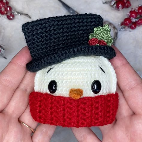 Snowman Ornament Free Crochet Pattern • Spin a Yarn Crochet Crochet Flat Snowman, Music Crochet Patterns, Snowman Tree Decorations, Mini Snowman Crochet Patterns Free, Diy Crochet Christmas Decorations, Spin A Yarn Crochet Patterns, Crochet Snowman Applique, Snowman Applique Patterns Free, Free Snowman Crochet Patterns