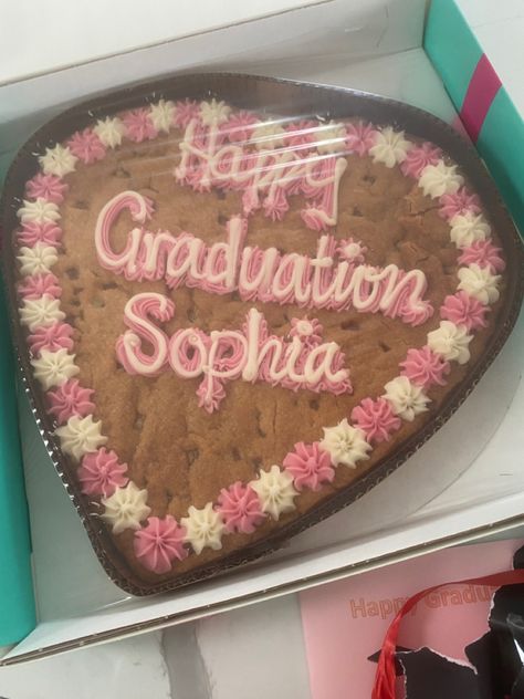 ♡︎my graduation cookie cake♡︎ Grad Cookie Cake, Cookie Cake Graduation, Graduation Cookie Cake, S Cookies, Pink Cookies, Graduation Cookies, Happy Graduation, Graduation Cakes, Grad Party