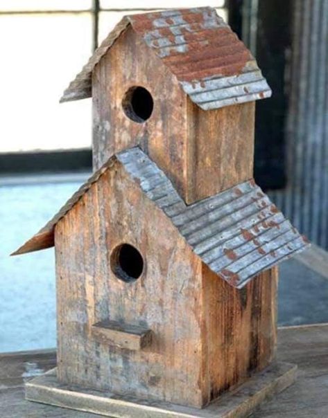 Barn Birdhouses, Bird House Plans Free, Rustic Birdhouses, Birdhouse Ideas, Homemade Bird Houses, Bird Houses Ideas Diy, Beautiful Birdhouses, Birdhouses Rustic, Garden Birdhouses