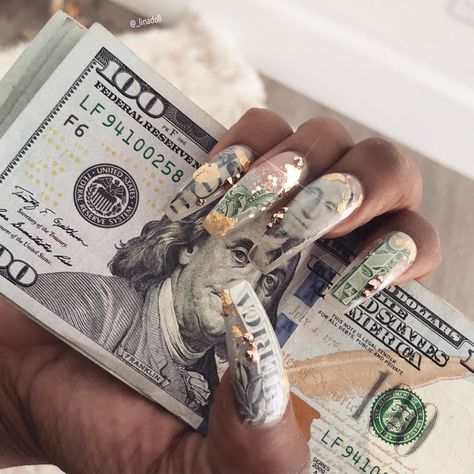 Salina Néou on Instagram: “Friday Flexin’ 💵 What’s the highest bill you’re willing to cut up for your nail game? My cheap self would print a hundred dollar bill and…” Money Nails, Rich Luxury, Money Motivation, Drip Nails, Money Magnet, Money Goals, Luxury Hair, Dollar Bill, Coffin Nails Designs