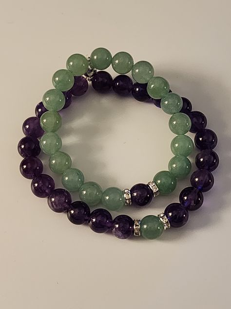 Homemade Matching Bracelets, Eye Color Bracelet Trend Couple, Couples Beaded Bracelets, Green Bead Bracelet Ideas, Diy Couples Bracelets, Matching Friendship Bracelets Beaded, Bracelet Ideas Friendship, Couple Beaded Bracelets, Matching Bead Bracelets