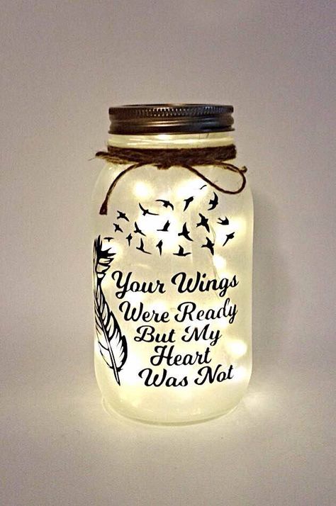 Mason Jar Night Light, Chalk Paint Mason Jars, Diy Hanging Shelves, Mason Jar Projects, Wine Bottle Diy Crafts, Diy Jar Crafts, Mason Jar Crafts Diy, Wine Bottle Diy, Glass Mason Jars