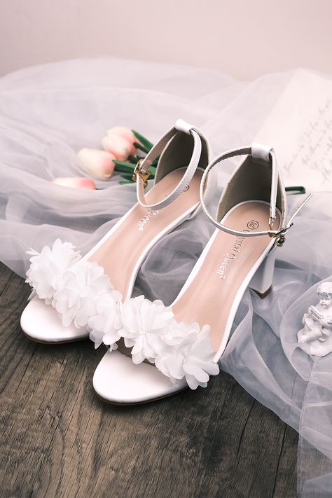 Make your wedding day unforgettable with our exquisite range of bridal shoes. Browse now and find the perfect fit! Bridal Shoes Block Heel, Bridal Block Heels, Shoes For Wedding, Bridal Pumps, Wedding White, Womens Wedding Shoes, Bride Shoes, White Bridal, Bridal Shoes