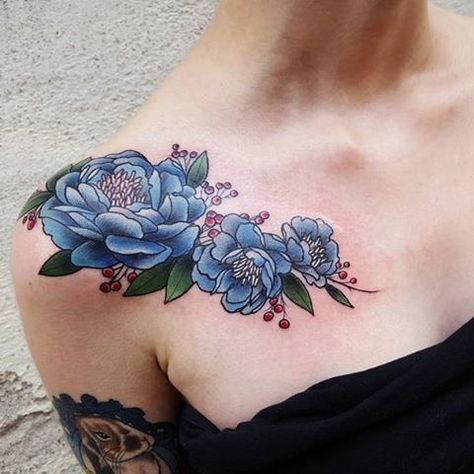 Blue peonies on Emelie! Thank you sooo much! 😊   #tatuering #buzzstop28 #tattoo #peony #peonies #göteborg #colortattoo #shouldertattoo #neotrad #neotraditional #neotradsub #neotradeu #neotradstyle #newtraditional #newtrad #neotraditional #ntgallery #neotraditionaltattoo #besttattooartist #prophetsandpoets #customtattoo #taot #taty #gothenburg #chesttattoo #ink #sannabuzzstop28 #tattooartist #arteliustattoo Tattoo Peony, Lily Tattoo Design, Peony Tattoo, Idea Box, Tattoos Inspiration, Stylish Tattoo, Blue Peonies, Peonies Tattoo, Lily Tattoo