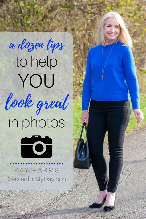 Outfits That Photograph Well, Photoshoot Ideas For Women Over 50, What To Wear For Pictures Women, What To Wear For Photoshoot Women, Flattering Photo Poses, How To Look Pretty In Pictures, How To Look Better In Pictures, Best Outfits For Photoshoot, Flattering Poses For Women