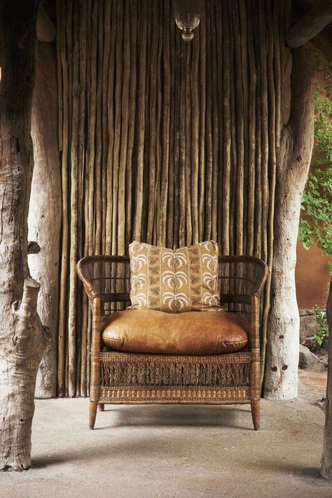 Sofa Pouf, African Interior Design, African Furniture, African Inspired Decor, Industrial Style Bathroom, African Interior, African Home Decor, Vintage Industrial Furniture, African Decor