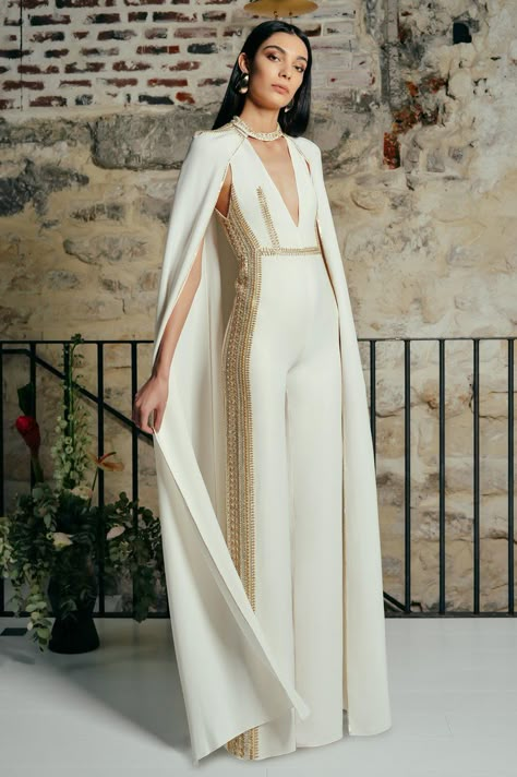 Cucculelli Shaheen, Couture Dior, Embellished Jumpsuit, Bridal Jumpsuit, Wedding Jumpsuit, Jumpsuit Elegant, Looks Chic, Jumpsuit Fashion, Couture Fashion