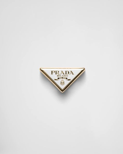 Prada Logo Design, Dr Accessories, Prada Aesthetic, Iconic Beauty, Prada Milano, Prada Collection, Scarf Clip, Snow Days, Prada Logo