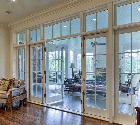 Love the glass wall looking onto a sunroom ... Do this in living room going into screened back porch?? Sunroom Living Room, Historical Concepts, Four Seasons Room, Balkon Decor, Sunroom Addition, Dance Rooms, Screened Porches, Sun Rooms, Sunroom Designs