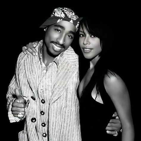 𝗍𝗎𝗉𝖺𝖼 𝖺𝗇𝖽 𝖺𝖺𝗅𝗂𝗒𝖺𝗁 𝗆𝖺𝗇𝗂𝗉 Tupac And Aaliyah, Aaliyah Aesthetic 90s, Tupac And Jada, Aaliyah Outfits, Aaliyah Aesthetic, Aaliyah And Tupac, Aliyah Outfits 90s, Uk Icon, Aaliyah Haughton