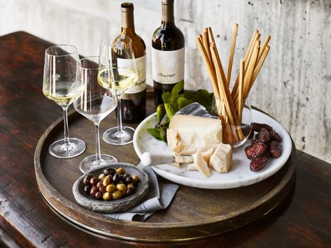 Spending Budget, Wine Making Kits, Wine Tips, Wine And Cheese Party, Wine Tasting Party, Cheese Party, Fruit Party, Tasting Party, Wine Cheese