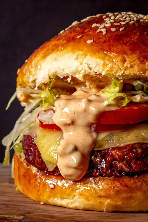 Sous Vide Burgers, Traeger Smoked Turkey, Smoked Turkey Brine, Smoked Hamburgers, Roasted Leeks, Smoked Burgers, Smoked Mac And Cheese, White Bbq Sauce, Traeger Recipes