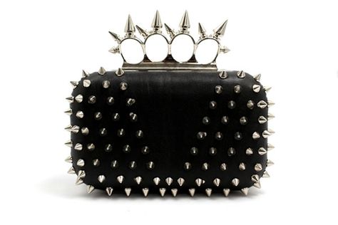 Studded V Knuckleduster Clutch Glam Rock Style, Oversized Handbags, Rock And Roll Fashion, Studs And Spikes, Knuckle Duster, Studded Clutch, Gold Purse, Metal Spikes, Ziggy Stardust