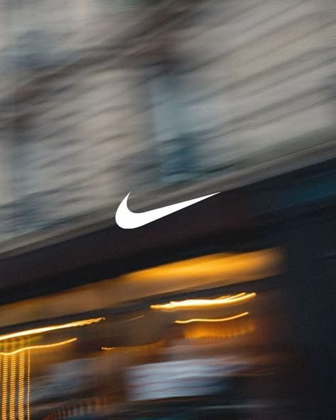 Nike Running Campaign, Nike Running Aesthetic, Running Branding, Nike Lifestyle, Authentic Photography, Nike Aesthetic, Nike Run Club, Nike Athletes, Running Ads