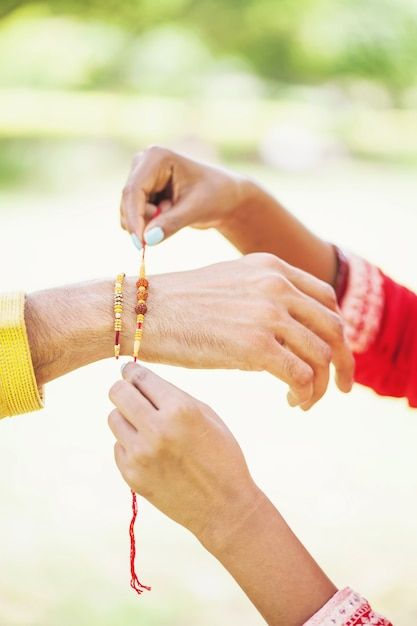 Rakshabandhan Images Brother And Sister, Happy Rakshabandhan Images Hd, Rakshabandhan Images, Cycling Art Illustrations Posters, Photo Rakhi, Raksha Bandhan Photos, Happy Raksha Bandhan Images, Raksha Bandhan Images, Dont Break My Heart