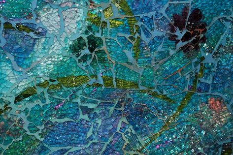 Art Retreats, Glass Mosaics, Glass Mosaic Art, Shattered Glass, Stained Glass Crafts, One Pound, Crushed Glass, Ceramics Pottery Art, Mosaic Projects