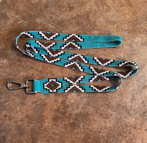 Beaded Lanyard Patterns, Seed Bead Lanyard, Bead Lanyard, Beaded Hat Bands, Seed Bead Jewelry Patterns, Bead Loom Designs, Beaded Hat, Seed Beading, Beaded Lanyards