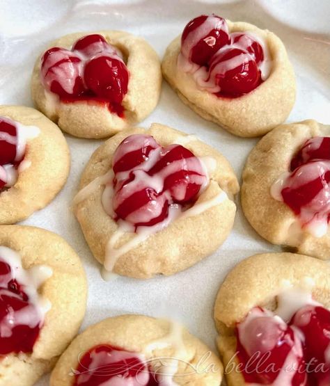 Easy Cherry Pie Shortbread Thumbprint Cookies - La Bella Vita Cucina Shortbread Thumbprint Cookies, Easy Cherry Pie, Shortbread Cookies With Icing, Cookies Balls, Cherry Pie Cookies, Italian Lemon Cookies, Cranberry Orange Shortbread Cookies, Cookie Dough Ingredients, Cherry Topping