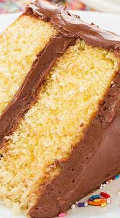 Homemade Chocolate Buttercream Frosting, Homemade Yellow Cake, Chocolate Buttercream Frosting Recipe, Yellow Butter Cake, Gluten Free Cake Mixes, Cake With Chocolate Frosting, Moist Yellow Cakes, Yellow Cake Recipe, Cake Frosting Recipe