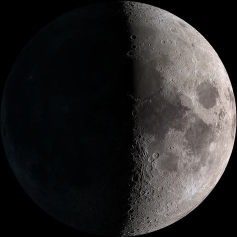 Moon phase is Waxing Crescent on 1 January 2001 Monday Waxing Crescent Moon Rituals, Waxing Crescent Moon Ritual, Sacred Menstruation, Waxing Waning Moon, Waxing Gibbous Phase Moon, Waxing Crescent Phase Moon, Waxing Crescent Moon, Moon In Pisces, Next Full Moon