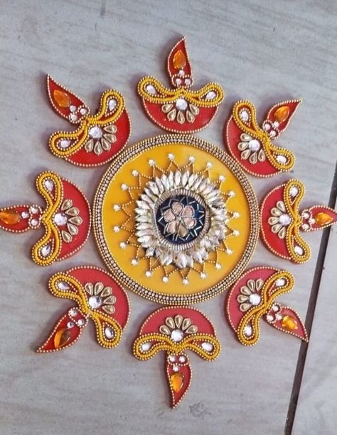 Wooden Rangoli Designs, Readymade Rangoli Designs, Mdf Rangoli Designs, Cardboard Rangoli Designs, Mirror Rangoli, Cardboard Rangoli, Mehndi Plates, Diy Diwali Gifts, Diy Rangoli