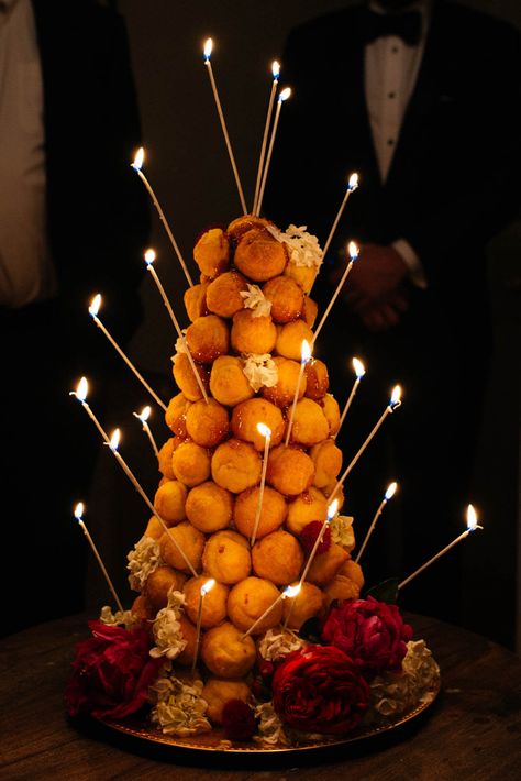 Crocombuche Cake, Profiterole Tower, Dessert French, Rum Caramel, French Recipe, Cake Tower, Vanilla Paste, Choux Pastry, Pastry Cream