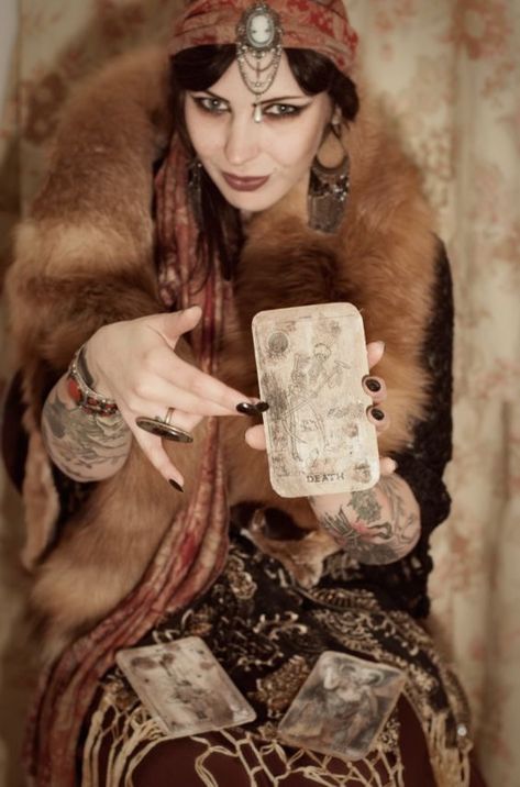 Lovely Vintage Fortune Teller, Fortune Teller Costume, Vintage Tarot Cards, Halloween Circus, Vintage Tarot, Night Circus, Tarot Card Readers, Circus Costume, Circus Theme