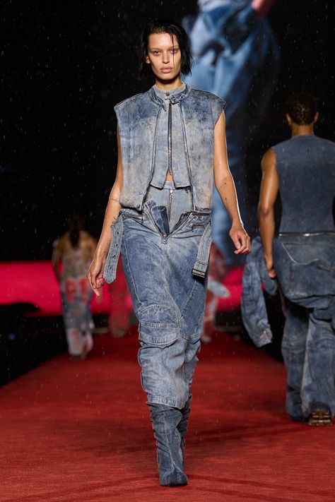 Diesel Fashion, 2024 Runway, Spring Denim, Diesel Denim, Innovative Fashion, Spring Summer 2024, Runway Show, Spring 2024, Denim Outfit