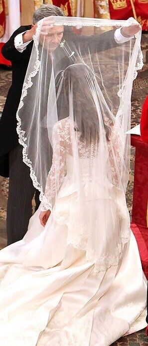 Kate Middleton Silk Tulle Veil Replica William Kate Wedding, Düşes Kate, Middleton Wedding, Herzogin Von Cambridge, William E Kate, Kate Middleton Wedding, Prins William, Prins Harry, Principe William