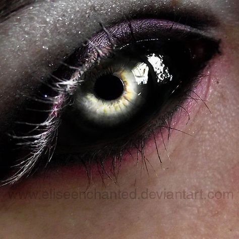 Piercing black eyes. Black Sclera, Whats Wallpaper, Demon Eyes, Look Into My Eyes, White Eyes, Eyes Lips, Pretty Eyes, Eye Art, All About Eyes