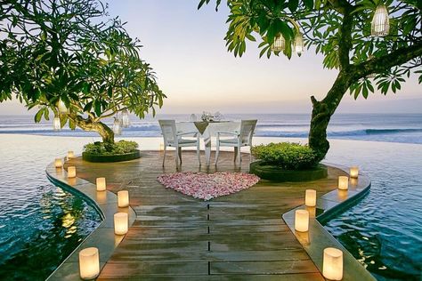 Romantic proposal venue in Bali | This is amazing! Head over to Anantara Bali Uluwatu Resort Proposal In Bali, Bali Proposal, Bali Uluwatu, Poolside Dining, Uluwatu Bali, Wedding Halls, Bali Resort, Romantic Adventures, Romantic Proposal