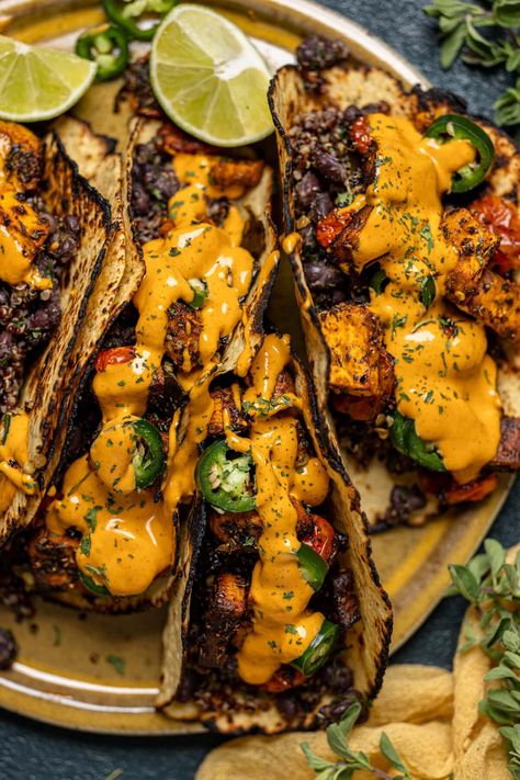 Sweet Potato Quinoa, Quinoa Tacos, Homemade Chipotle, Poblano Peppers, Chipotle Sauce, Vegetarian Dinners, Grilled Fish, Meatless Meals, Vegan Dinner Recipes