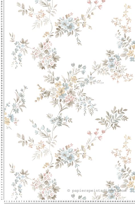 De jolies fleurs aux nuances de beige, de bleu, de taupe et de rose sont élégamment disposées tout au long de ce papier peint au fond blanc. Designées dans un look vintage, elles ajouteront un charme incomparable à votre décoration. Dans un salon ou une chambre, cette tapisserie trouvera parfaitement sa place. African Pattern Design, Little Cottage, African Pattern, Look Vintage, Active Lifestyle, Chinoiserie, Bed Sheets, Pattern Design, Floral Print