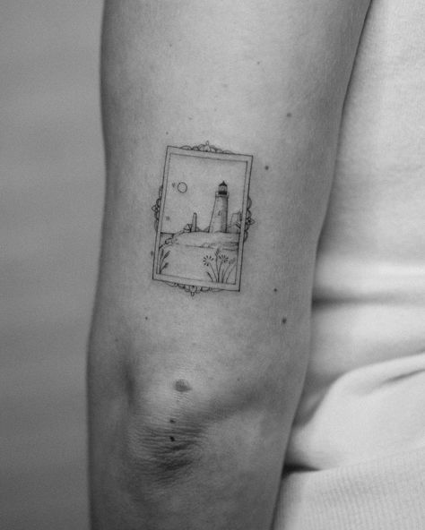 Some fine line black & whites for you today 🖤 tiny matching playing cards, a framed view of their favorite Maine lighthouse & Colorado inspired arc window scene . What’s extra special about these that you don’t get to see through Instagram… is that two of these tattoos were done on a friend I went to high school with. Someone I got to reconnect with because of tattoos. The other client is also someone I met in passing maybe for 2 minutes in a Denver nail salon over almost 2 years ago. She... Lighthouse Line Tattoo, Fine Line Lighthouse Tattoo, New England Tattoo, Minimalist Lighthouse Tattoo, Maine Tattoo Ideas, Light House Tattoo, Arc Window, Maryland Tattoo, Maine Tattoo