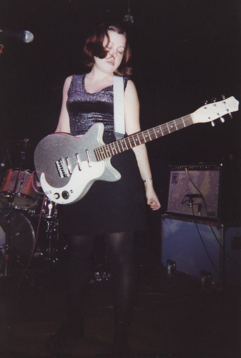 Corin Tucker, Sleater Kinney, Carrie Brownstein, Spin Magazine, Riot Grrrl, Anger, Carry On, Music, Quick Saves