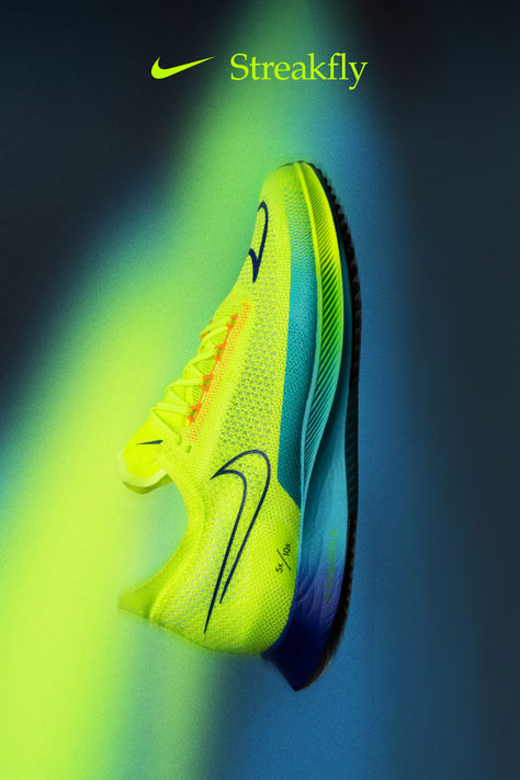 Lead the pack in the featherweight racer that’s fit to fly. Nike Running Shoe, Shoe Photography, Science Electricity, Vfx Tutorial, Colorful Characters, Sneaker Posters, Nike Fashion Shoes, Racing Shoes, Nike Running Shoes