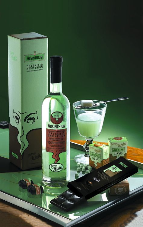 Absinthe Drinker, Green Fairy Absinthe, Absinthe Cocktail, Absinthe Fairy, Absinthe Art, Alcohol Ads, Artemisia Absinthium, Finding Neverland, Spirit Drink