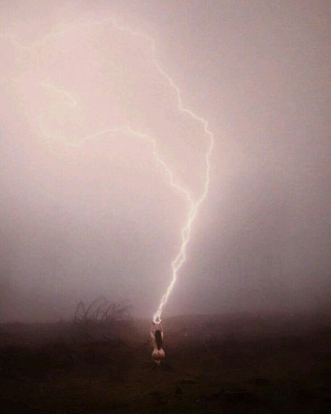 Nona Limmen, Male Witch, Eclipse Solar, Akashic Records, Powerful Images, Dark Photography, Character Aesthetic, Beautiful Photography, Dark Art