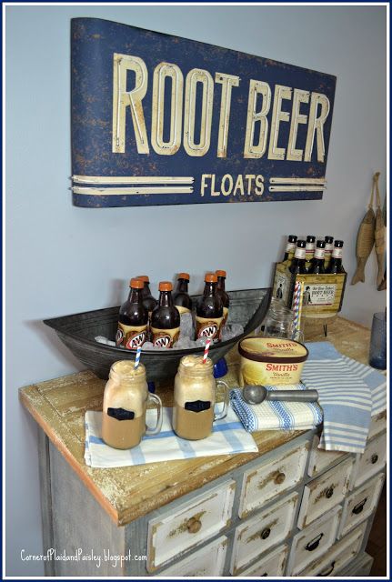 Root Beer Float Station, Root Beer Float Bar, Float Bar, Watermelon Wedding, Beer Stand, Beer Float, Work Meals, Spring Tablescapes, Root Beer Float