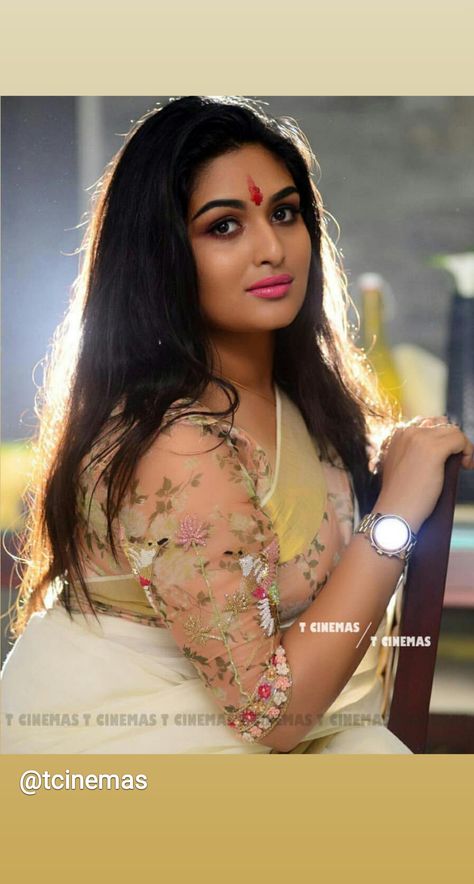 Malayalam Actresses Kerala, Celebrities Wallpaper, Prayaga Martin, Artis India, Ceiling Bathroom, Bathroom Partition, Mold Removal, Hand Dryers, Bathroom Partitions