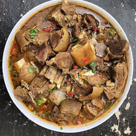 Soup Background, Goat Meat Pepper Soup, Naija Food, African Food Recipes, Goat Meat, Pepper Soup, Beautiful Wallpapers For Iphone, Nigerian Food, Small Pasta